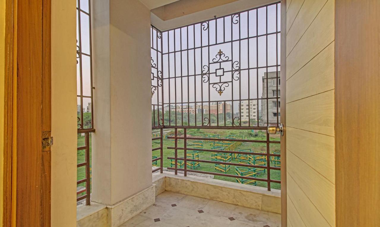 Hotel Treebo Sreemaa Newtown Panchuria Exterior foto