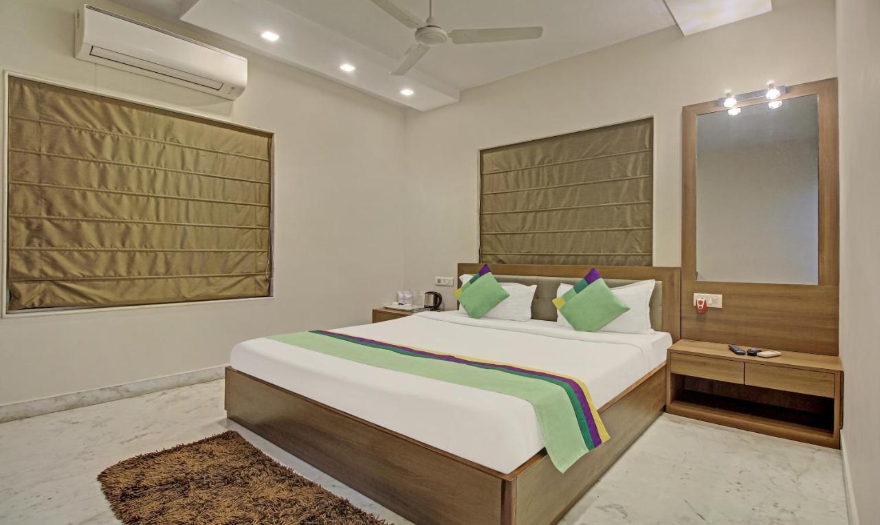 Hotel Treebo Sreemaa Newtown Panchuria Exterior foto