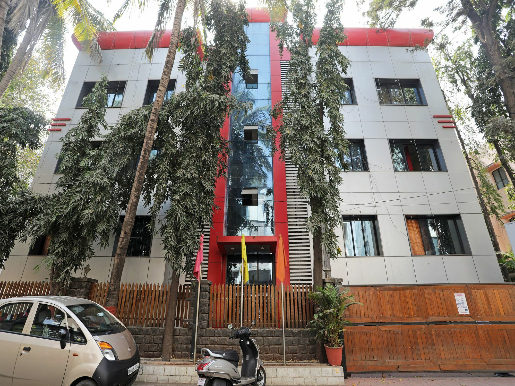 Hotel Treebo Sreemaa Newtown Panchuria Exterior foto